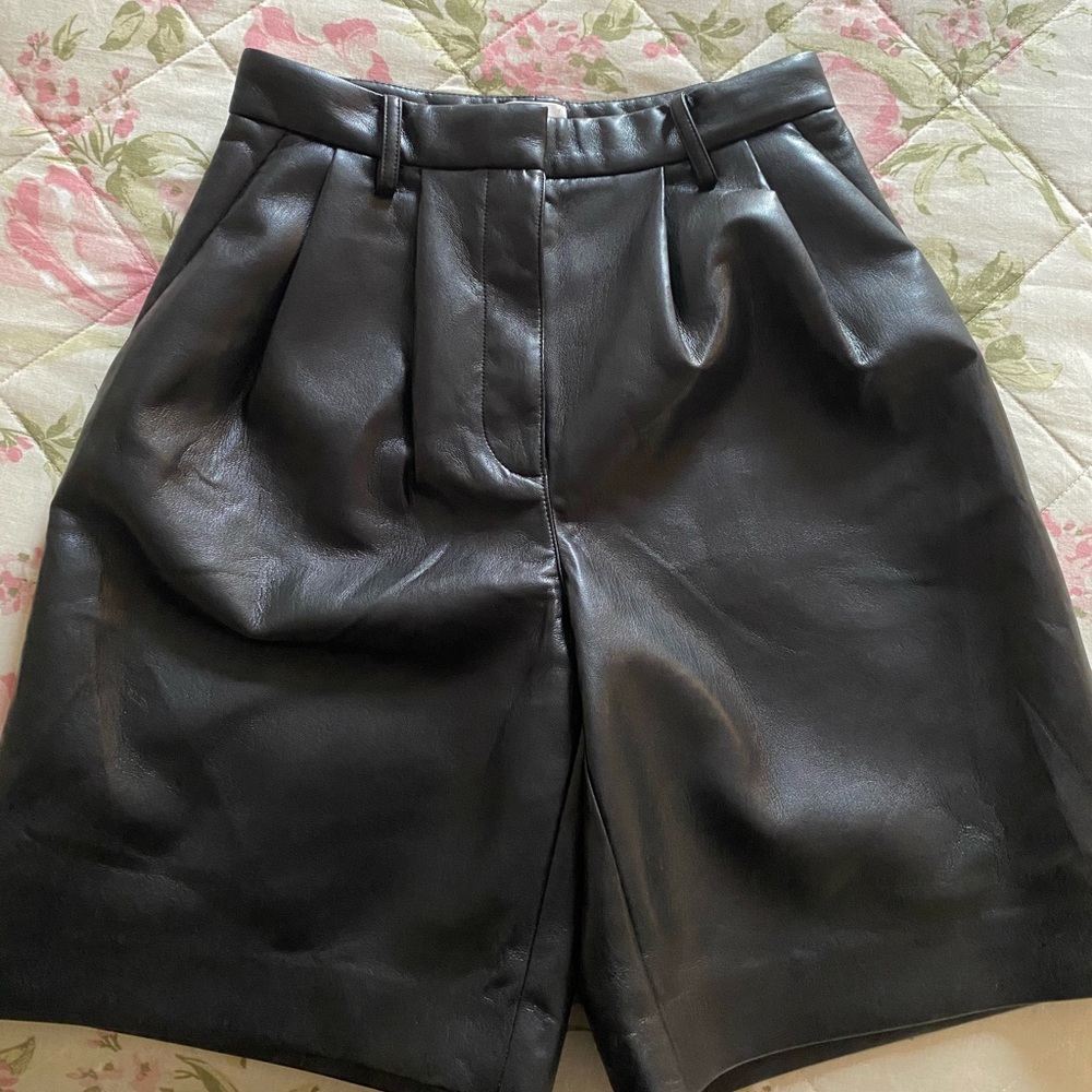 Aritzia Black Leather Shorts - Picture 3 of 5